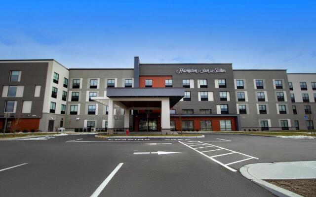 Hampton Inn & Suites North Attleboro