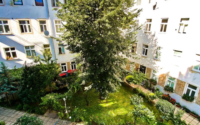 Sweet Home Apartment