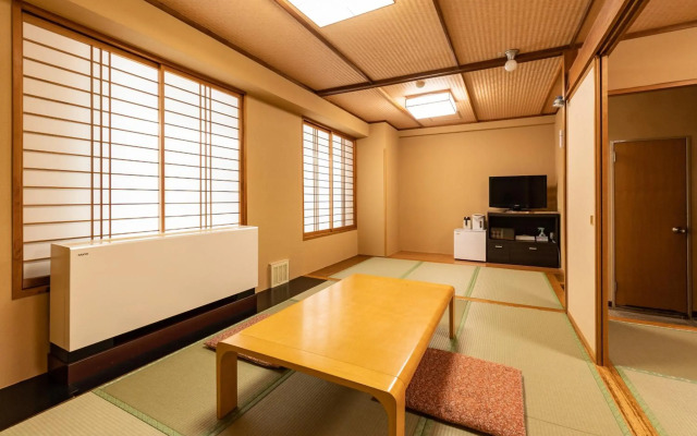 Ooedo Onsen Monogatari Kounkaku