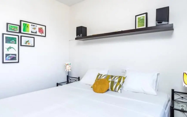 Apartment - 2 Bedrooms with Pool and WiFi - 107885