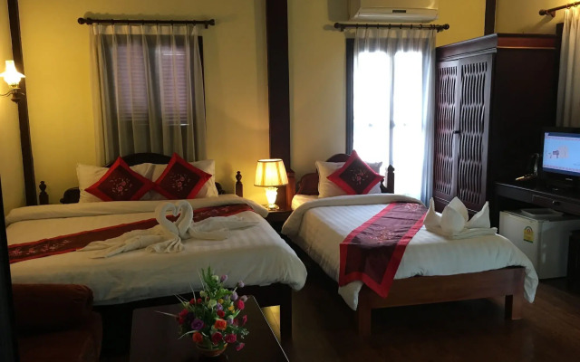 Villa Phathana