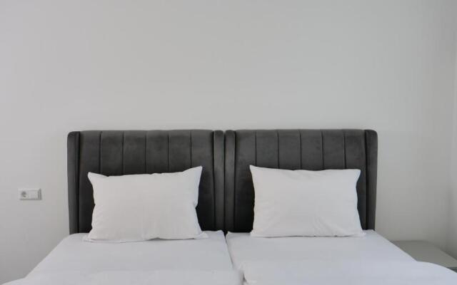 Evsenn Hotel