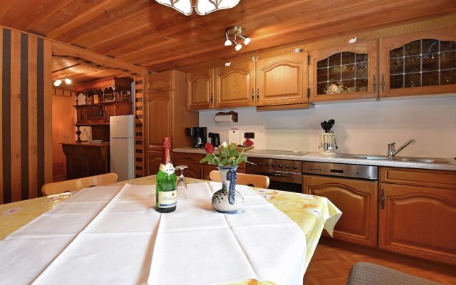 Paradisiacal Apartment in Wieden With Garden