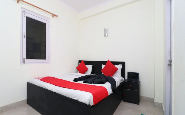 OYO 14130 Home 2Bhk Comfy Shyamkhet