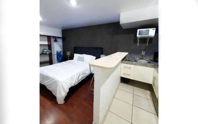 Super Suite con baño y cocina excelente ubicación