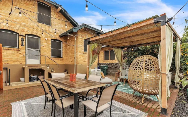Brick & Creek House 3 Bedroom Home