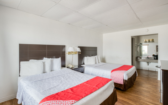 OYO Hotel San Antonio Lackland Air Force Base West