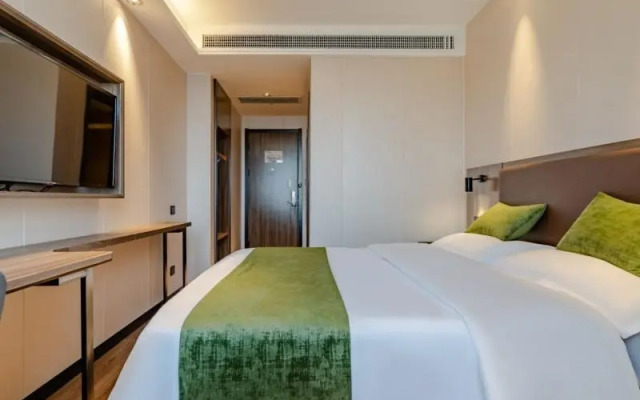 GreenTree Inn (Huoshan Hospital, Yingjia Avenue)