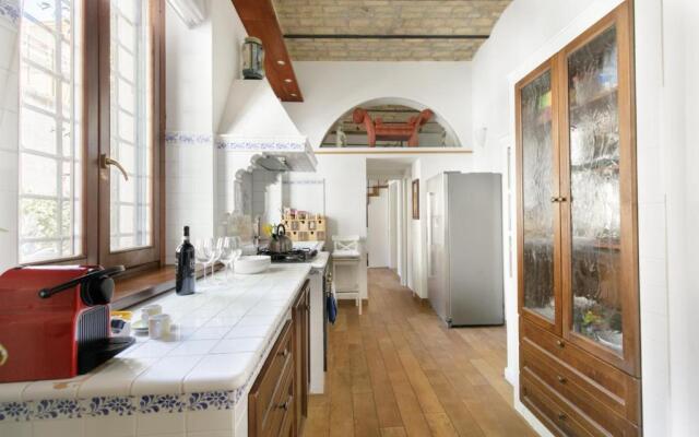 Enchanting Loft in Trastevere (Adults Only)