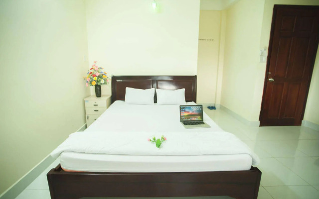 Duong Chau Hotel