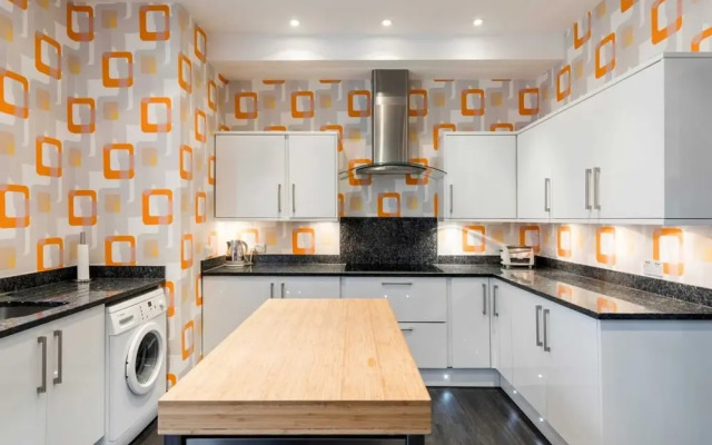 2 bed Sleeps 6 in the Heart of Marylebone