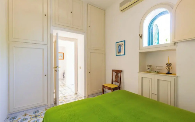 Capri Turquoise by Napoliapartments