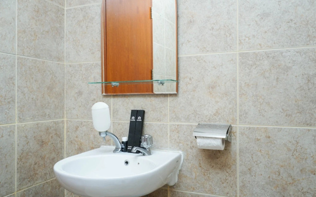 Cozy and Minimalist 2BR at Marbella Kemang Apartment