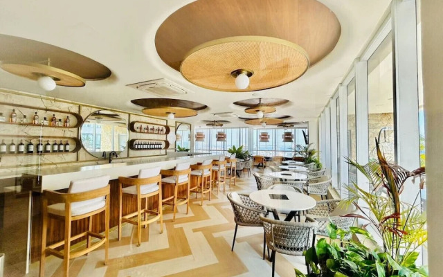 Torre Eleve Apartments