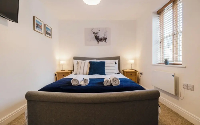 Charming 2 Bedroom Home in the Cotswolds