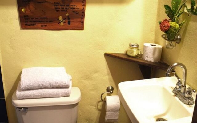 Pachamama Tropical Garden Lodge