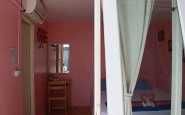 Sea Shell Hut