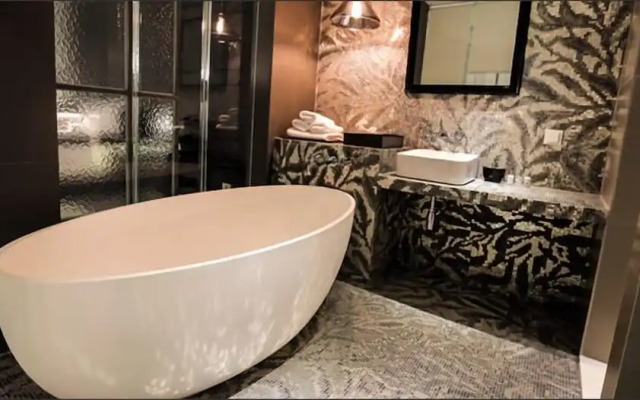Amare Hotel Jakjeon