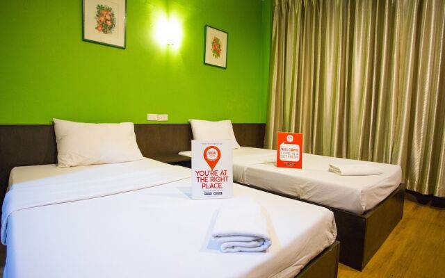 Nida Rooms Phra Khanong 2163 Place