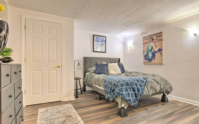Bel Air Apartment w/ Pool ~ 2 Mi to Main St