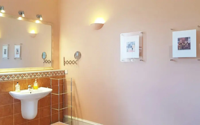 Luxury Central Old Town Suite Edinburgh