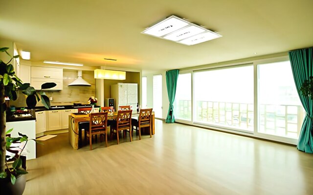 Suncheonman Bay32nd Street Pension