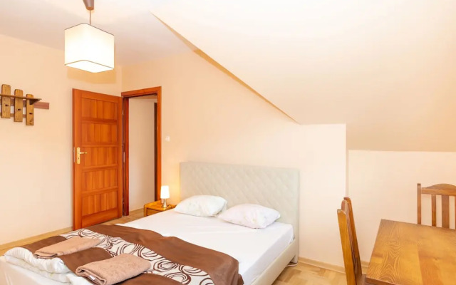 Gosciniec Pieciu Stawow