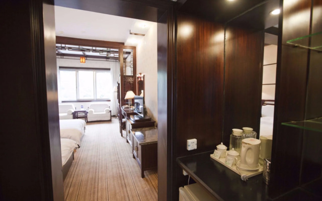 YangShuo New Century Hotel