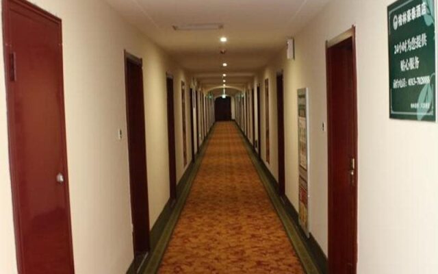 GreenTree Inn Zhangjiakou YuCounty BusStation Business Hotel