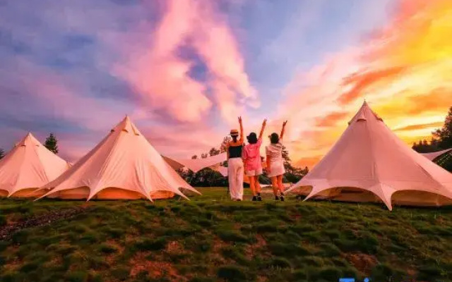 Jishou Aizhai Canyon Starry Sky Camping Base