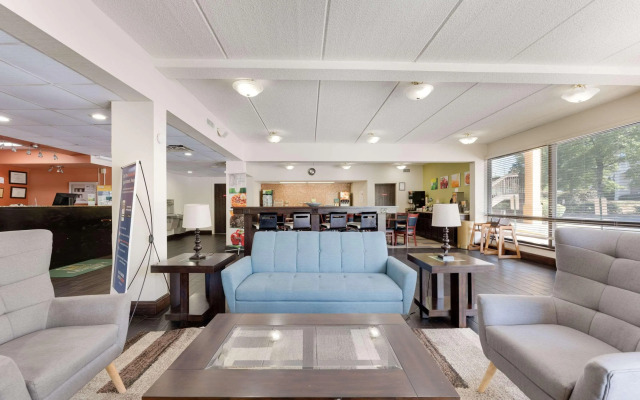 Quality Inn Airport - Southeast