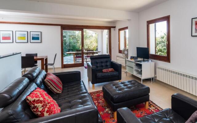 Ar-2 Calella De Palafrugell 8 Pax