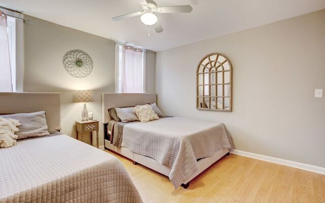 Lovely Home Next to Stadiums With Roofdeck&parking