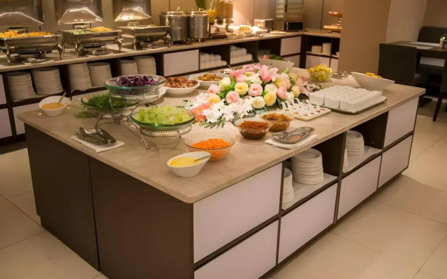 Homeinn Plus (Beijing Zhongguancun East Road)