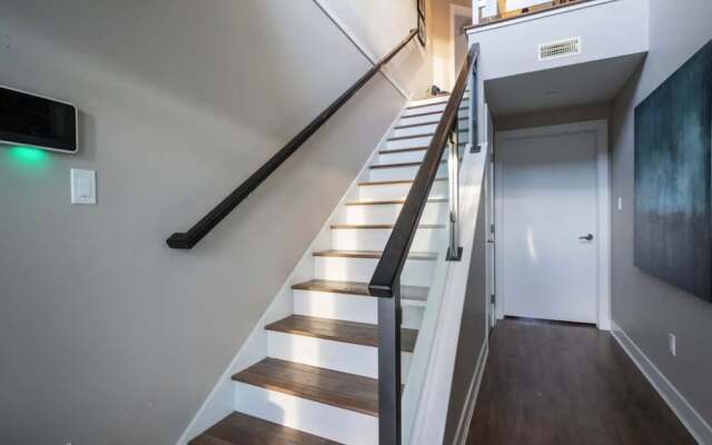 *10 Mile Point Stunning Oceanfront