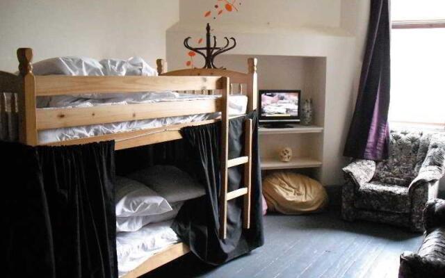 Artroch Hostel