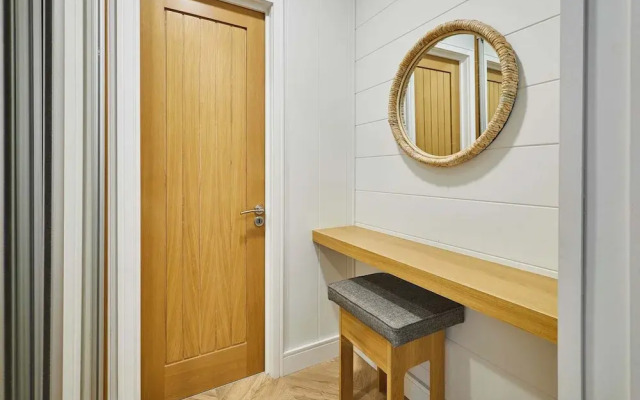 Host Stay Alder Spa Lodge