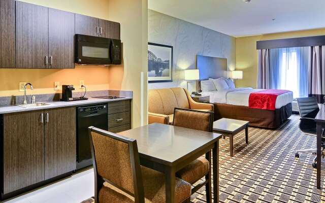 Comfort Suites Uniontown