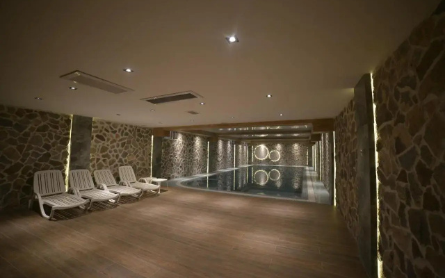 Pana Hotel (Пана)