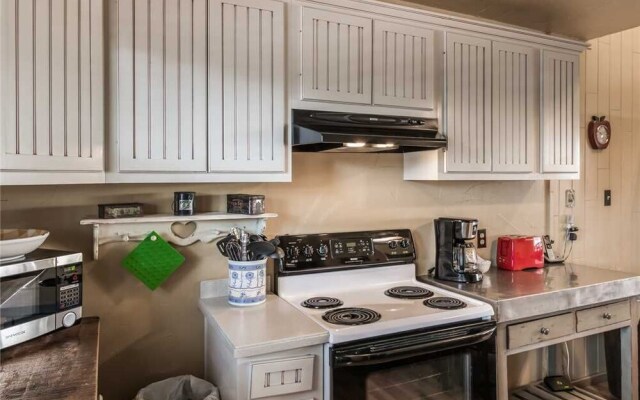 Fox Hollow Condo 35 - Two Bedroom Condo