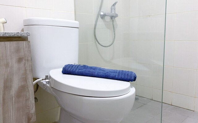 Comfort And Minimalist Studio At Amethyst Apartment