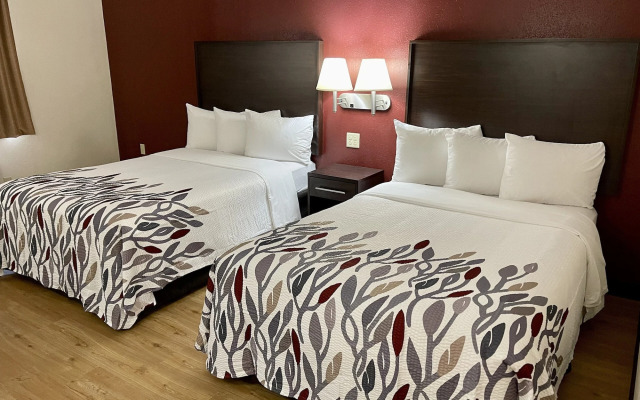 Red Roof Inn Sandusky - Milan