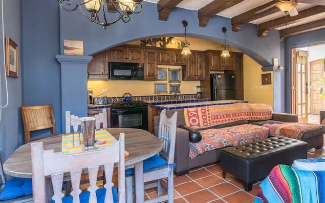 Casa Gali AV 43 2 BR by Casago