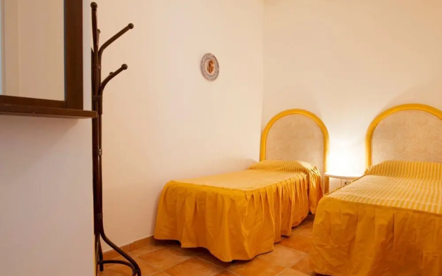 Lovely Holiday Home In Termini Imerese With Roofed Terrace