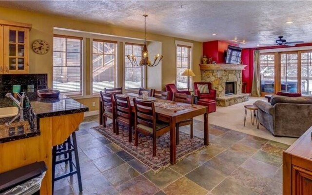 Town Pointe B101 3 Bedroom Condo