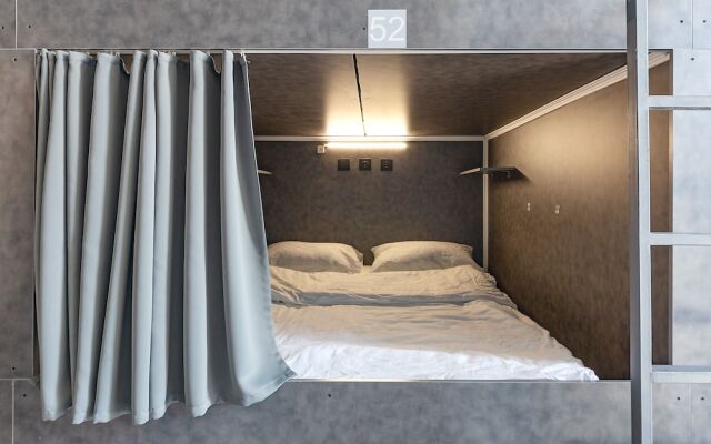 GetCapsule Hostel
