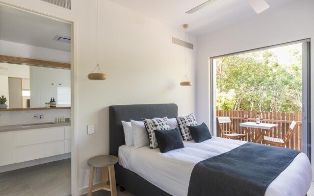 Koko's Beach House 3