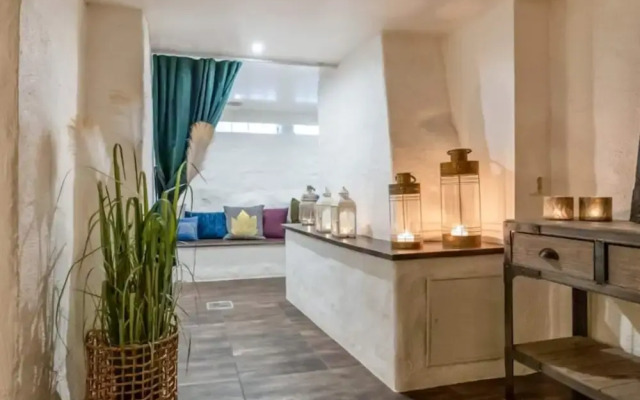 Cosy Vacation Home With Free Breakfast