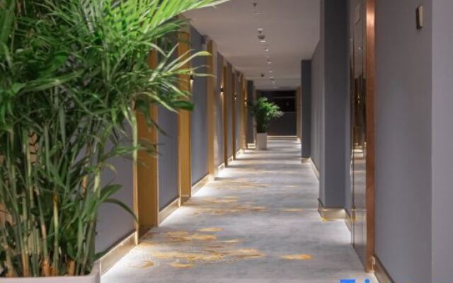 Xuancheng Peninsula | High - altitude Night View Luxury Hotel