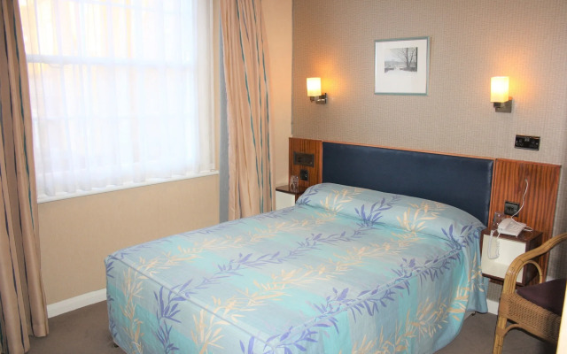 Mitre House Hotel